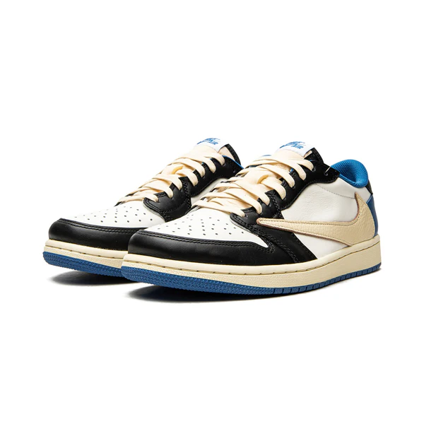 AIR JORDAN 1 LOW TRAVIS SCOTT X FRAGMENT