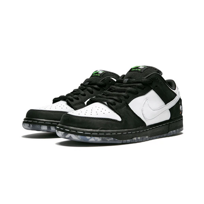 SB DUNK LOW 'STAPLE PANDA PIGEON'